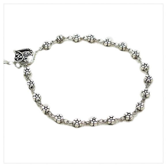 BOHO ANKLET w/ FLOWERS and HEART - Picture 3 of 4